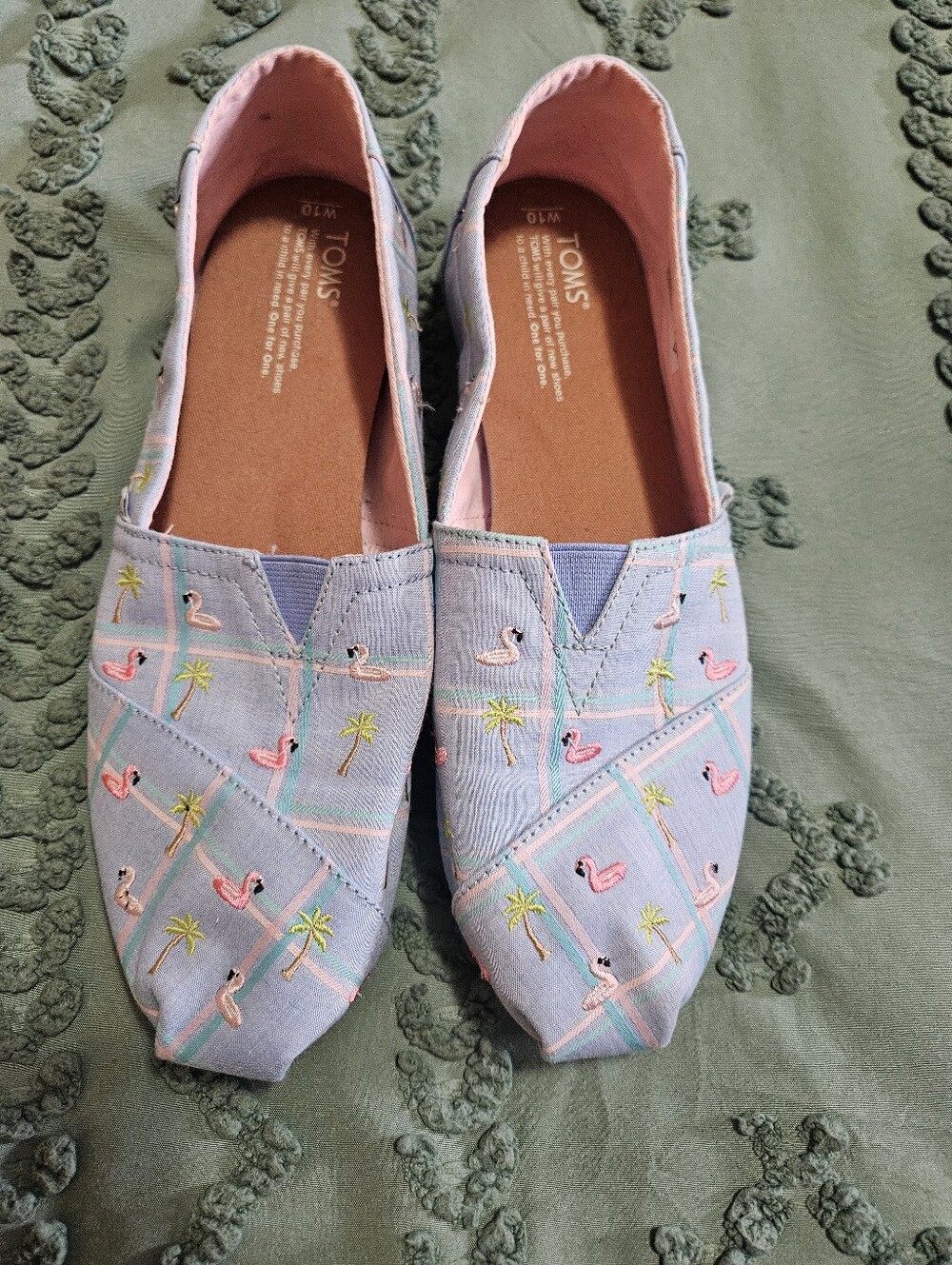 TOMS Women's Light Blue Flamingo Slip-On Shoes